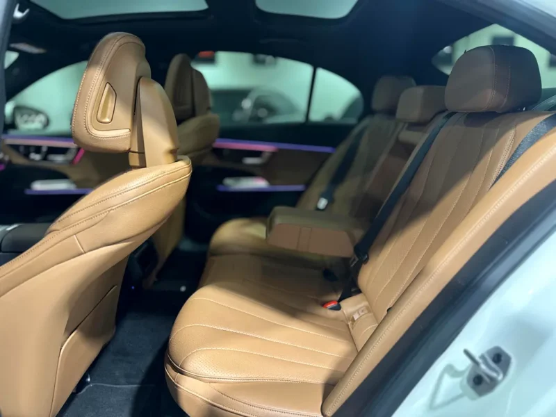 2026 Mercedes-Benz E200 2.0-liter Turbocharged 4 Cylinder Engine White Tan Sedan