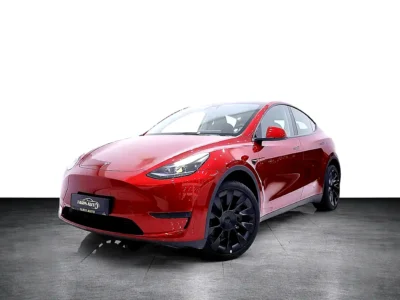2024 Tesla Model Y Electric Vehicle Red Black Coupe 350 - 450 KM Range