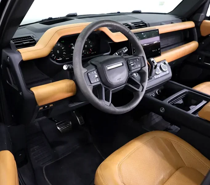 2024 Land Rover Defender 110 P525 5.0-liter Supercharged V8 Engine Black Tan SUV