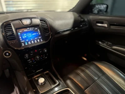 2016 Chrysler 300 S 3.6 Litres V6 Petrol Engine Black Luxury Sport Sedan