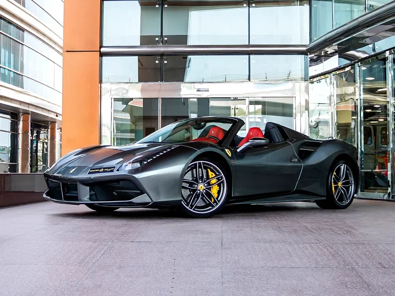 2018 Ferrari 488 Spider Standard 3.9-liter V8 Twin Turbo Engine Grey Red Convertible