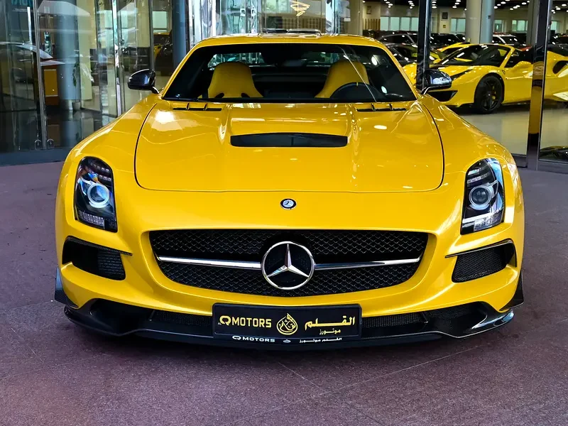 2014 Mercedes-Benz SLS AMG Coupe 6.3 Litres V8 Petrol Engine Yellow Coupe GCC Specs