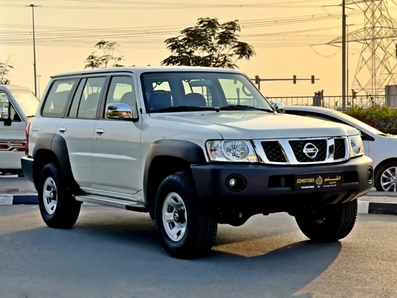 2023 Nissan Patrol Safari GL 4.8 Liters 6-cylinder Petrol Engine White Grey SUV GCC