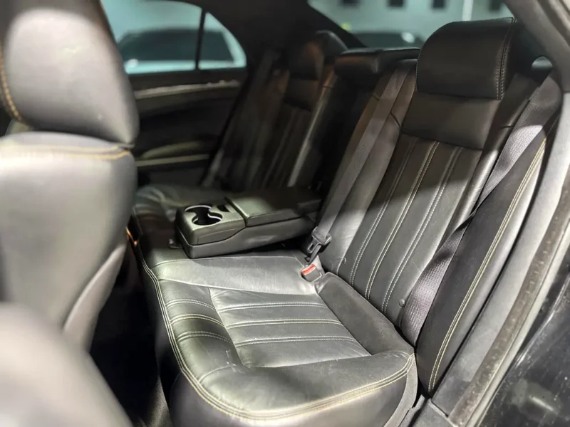 2016 Chrysler 300 S 3.6 Litres V6 Petrol Engine Black Luxury Sport Sedan