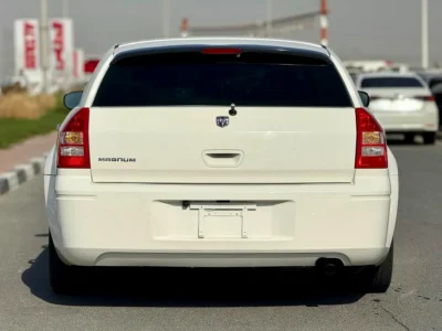 2006 Dodge Magnum Other 2.7 Litres V6 Petrol Engine White Black Wagon CLEAN TITLE
