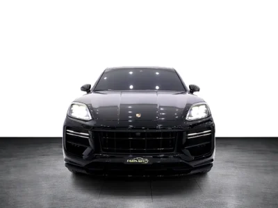 2024 Porsche Cayenne Turbo GT 4.0-liter V8 Petrol Engine Black Luxury SUV GCC Specs