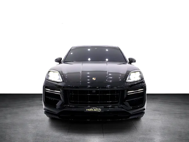 2024 Porsche Cayenne Turbo GT 4.0-liter V8 Petrol Engine Black Luxury SUV GCC Specs