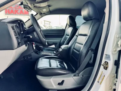 2006 Dodge Magnum Other 2.7 Litres V6 Petrol Engine White Black Wagon CLEAN TITLE