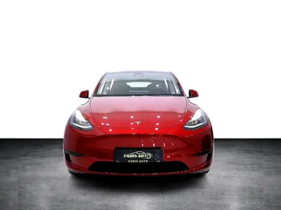 2024 Tesla Model Y Electric Vehicle Red Black Coupe 350 - 450 KM Range