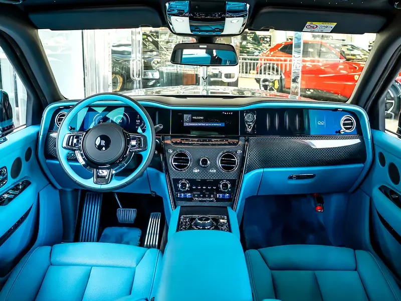 2026 Rolls-Royce Cullinan Black Badge 6.75-liter 12-cylinder Petrol Engine Black Blue SUV