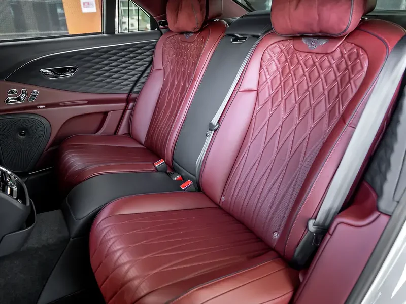 2020 Bentley Flying Spur First Edition 6.0 Liter W12 Petrol Engine White Red GCC Specs