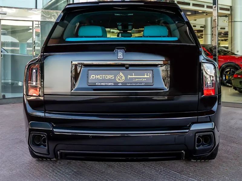 2026 Rolls-Royce Cullinan Black Badge 6.75-liter 12-cylinder Petrol Engine Black Blue SUV