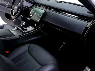 2024 Land Rover Range Rover Sport HSE Dynamic 3.0-L 6-cylinder Engine White Black SUV