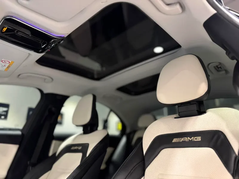 2024 Mercedes-Benz E200 2.0-liter Turbocharged 4 Cylinder Engine Blue Beige Sedan