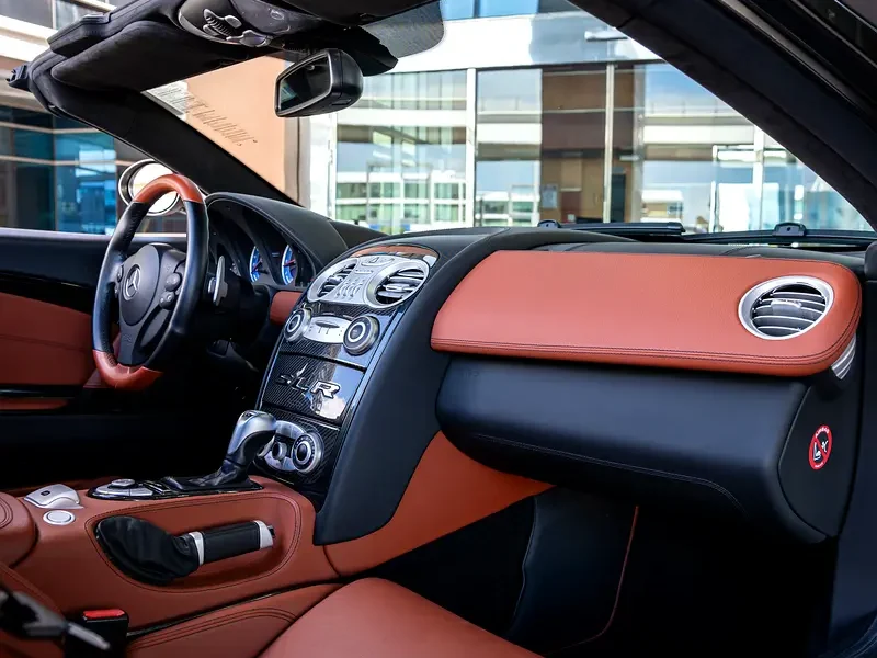 2009 McLaren SLR MERCEDES Other 5.4 Litres V8 Petrol Engine Silver Tan Sports Car