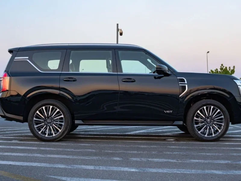 2026 Nissan Patrol LE Platinum 3.5 liters V6 Twin-Turbocharged Engine Black Red SUV