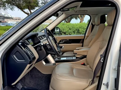 2018 Land Rover Range Rover HSE 3.0-liter V6 Supercharged Petrol White Beige SUV