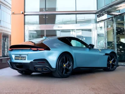 2025 Ferrari 12Cilindri 6.5L V12 Petrol Engine Blue White Sports Car CARBON BODY KIT