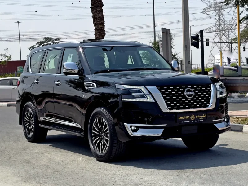 2022 Nissan Patrol LE Platinum City 5.6 Litre V8 Petrol Engine Black Red SUV GCC Specs