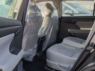 2026 Toyota Highlander LE 2.5L 4-Cylinder Hybrid Engine Black Grey SUV