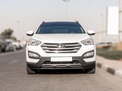 2016 Hyundai Santa Fe 3.3 Litres V6 Petrol Engine White Black SUV GCC Specs