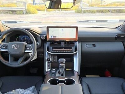 2026 Toyota Land Cruiser 300 GXR 3.3L V6 Twin Turbo Diesel Engine White Black SUV GCC Specs