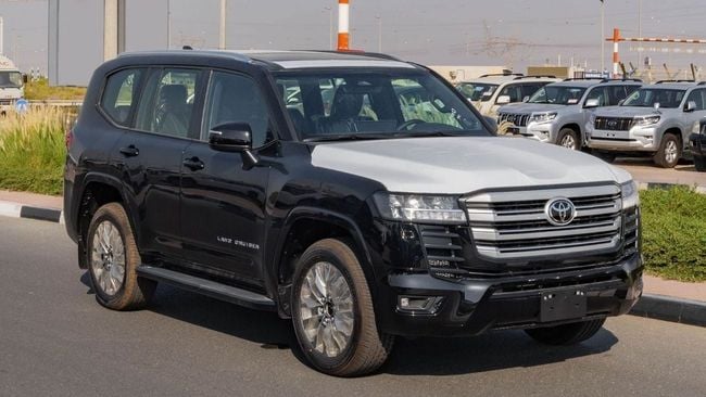 2026 Toyota Land Cruiser 300 GXR 3.3L V6 Twin Turbo Diesel Engine Black SUV GCC Specs