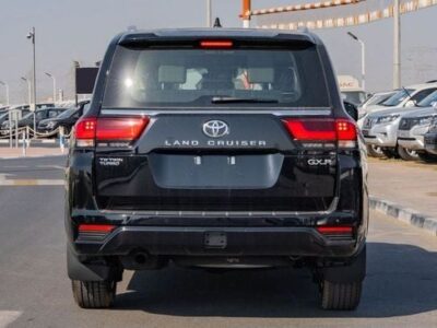 2026 Toyota Land Cruiser 300 GXR 3.3L V6 Twin Turbo Diesel Engine Black SUV GCC Specs