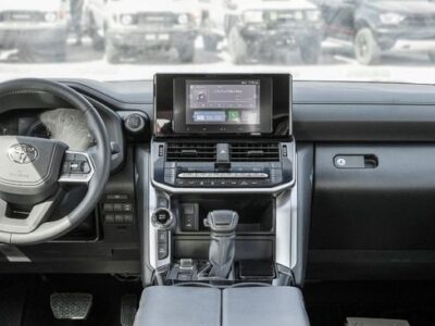 2026 Toyota Land Cruiser GXR 4.0 Litres V6 Petrol Engine White Black SUV GCC Specs