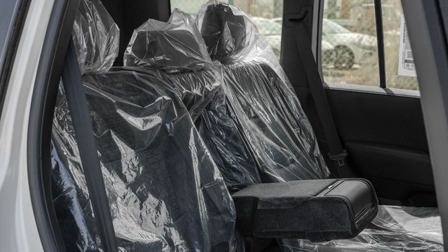 2026 Toyota Land Cruiser GXR 4.0 Litres V6 Petrol Engine White Black SUV GCC Specs