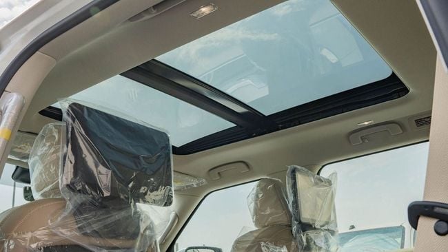 2026 Nissan Patrol SE Platinum 3.8 Litres V6 Petrol Engine White Beige SUV GCC Specs