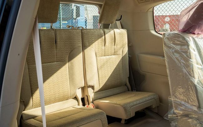 2026 Toyota Land Cruiser GXR 3.5 Litres V6 Twin-Turbo Petrol Engine Black Beige SUV GCC Spec