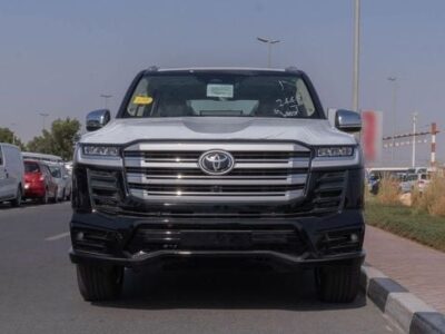 2026 Toyota Land Cruiser 300 VXR 3.5 Litres V6 Twin Turbo Petrol Black Beige SUV GCC Specs