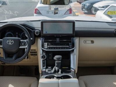 2026 Toyota Land Cruiser 300 VXR 3.5 Litres V6 Twin Turbo Petrol Black Beige SUV GCC Specs