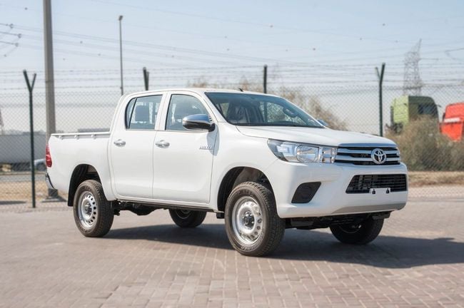 2026 Toyota Hilux DLX 2.4 Litres 4 Cylinders Diesel Engine White Red Pickup Truck GCC