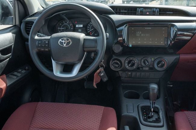 2026 Toyota Hilux DLX 2.4 Litres 4 Cylinders Diesel Engine White Red Pickup Truck GCC