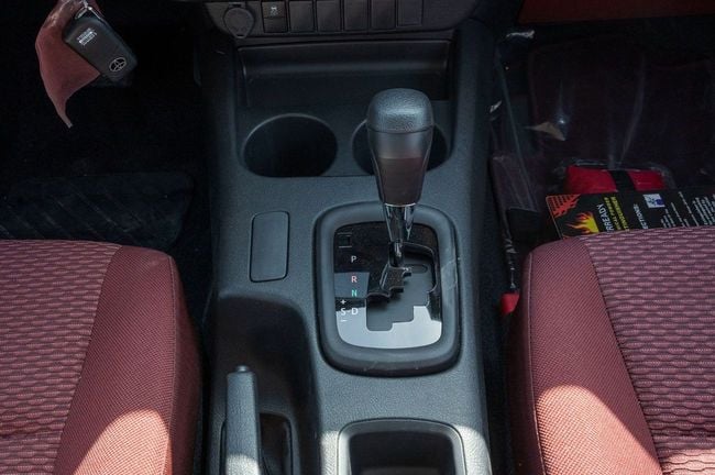 2026 Toyota Hilux DLX 2.4 Litres 4 Cylinders Diesel Engine White Red Pickup Truck GCC