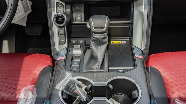 2026 Toyota Land Cruiser VXR 3.5 Litres V6 Twin Turbo Petrol Engine Silver Red SUV GCC