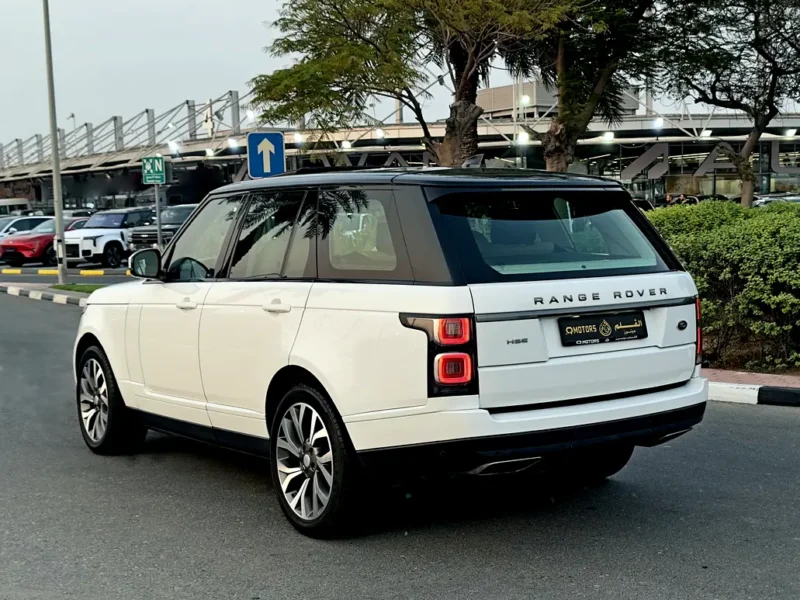 2018 Land Rover Range Rover HSE 3.0-liter V6 Supercharged Petrol White Beige SUV