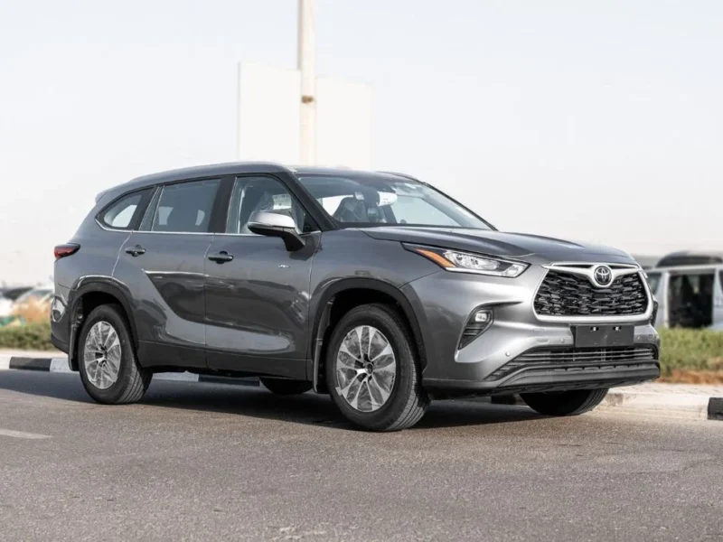 2026 Toyota Highlander GLE 2.5L 4-Cylinder Hybrid Engine Grey SUV GCC Specs