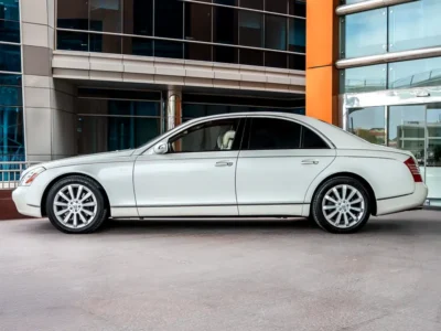 2009 Maybach 57 S 6.0-liter twin-turbocharged V12 Petrol Engine White Beige Sedan