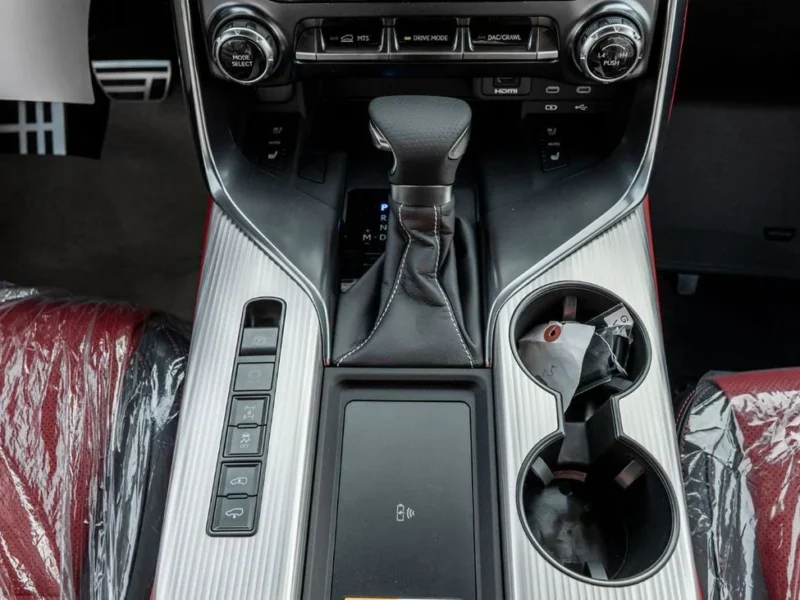 2026 Lexus LX600 F-Sport 3.5 Litres V6 Twin-Turbo Petrol Engine Green Red SUV GCC