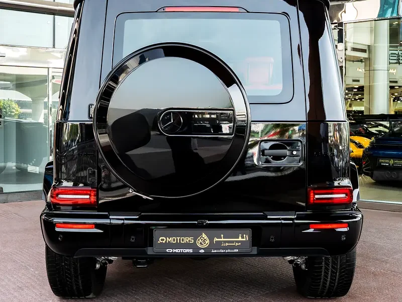 2026 Mercedes-Benz AMG G 63 4.0 Litres V8 Biturbo Engine Black Red SUV