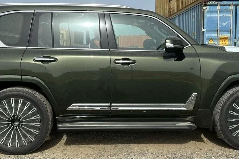 2026 Lexus LX700h VIP 3.5L Twin-Turbo V6 Hybrid Engine Green Tan SUV GCC Specs