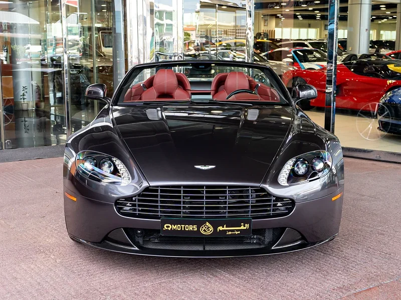2016 Aston Martin Vantage S Roadster 4.7 Litres V8 Petrol Engine Grey Red Convertible