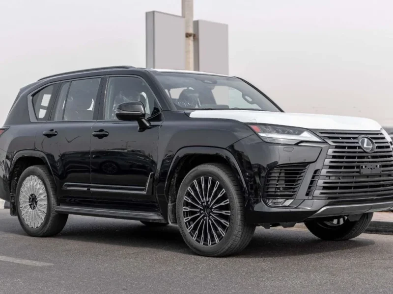2026 Lexus LX700h VIP 3.5L Twin-Turbo V6 Hybrid Engine Black SUV GCC Specs