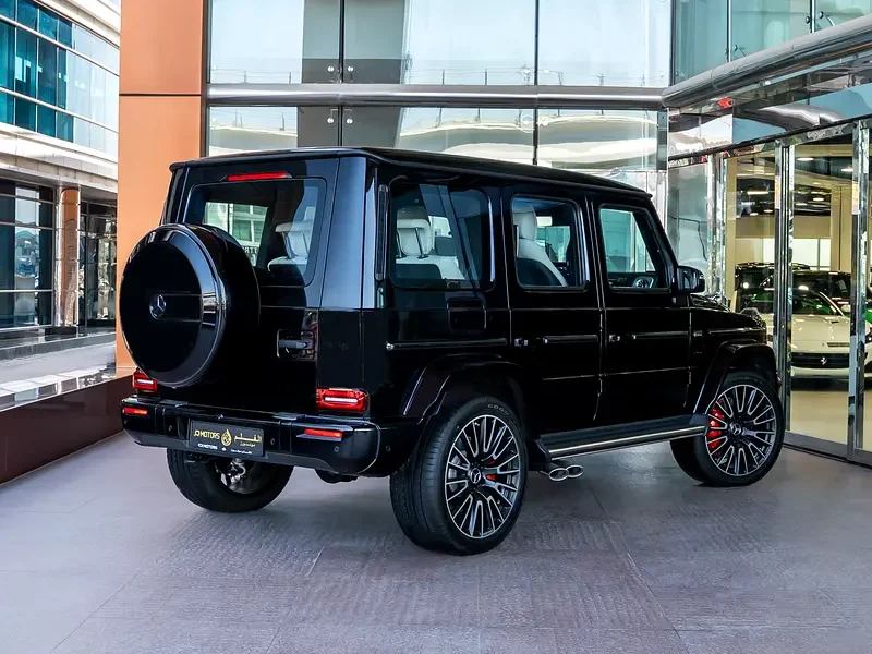 2026 Mercedes-Benz AMG G 63 4.0 Litres V8 Biturbo Engine Black White SUV