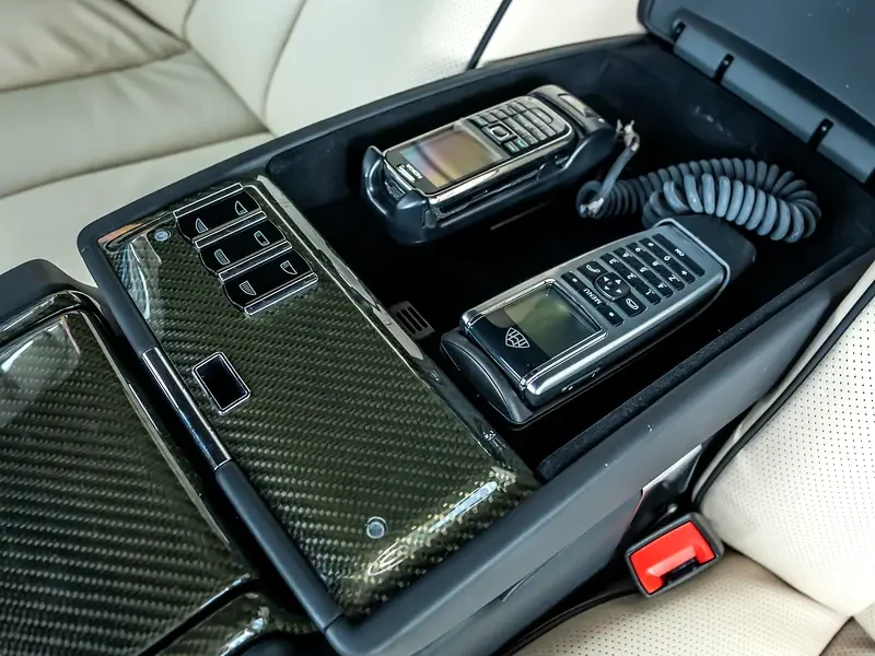 2009 Maybach 57 S 6.0-liter twin-turbocharged V12 Petrol Engine White Beige Sedan