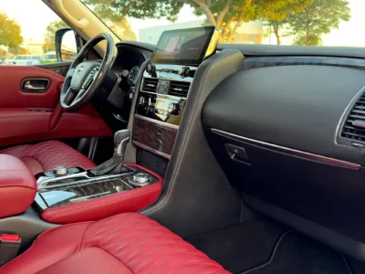 2024 Nissan Patrol LE Platinum 5.6-liter V8 Petrol Engine Grey Red SUV GCC Specs