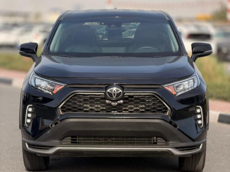2024 TOYOTA RAV 4 LE 4X4 2.5 Litres V4 Petrol Engine Black SUV Automatic USA Specs